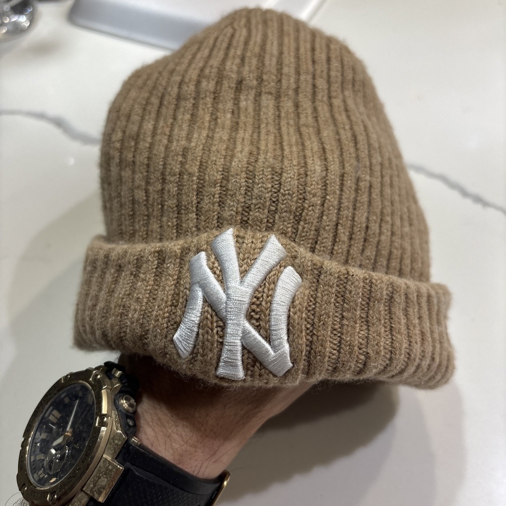 Kith x Yankees x New Era Beanie Beige